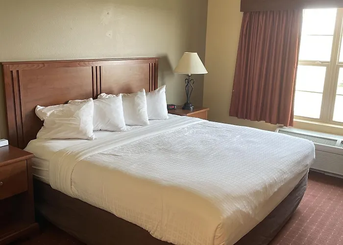 Americinn By Wyndham Medical Center Hotel