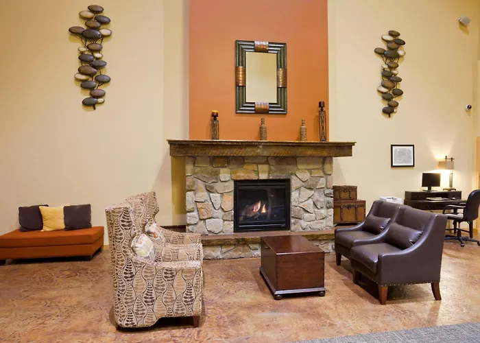 Hotel Americinn By Wyndham Medical Center Fargo