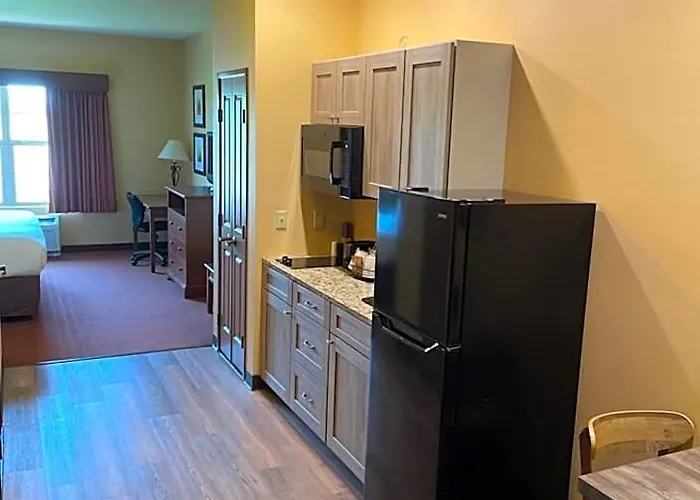 Americinn By Wyndham Medical Center Hotel Fargo