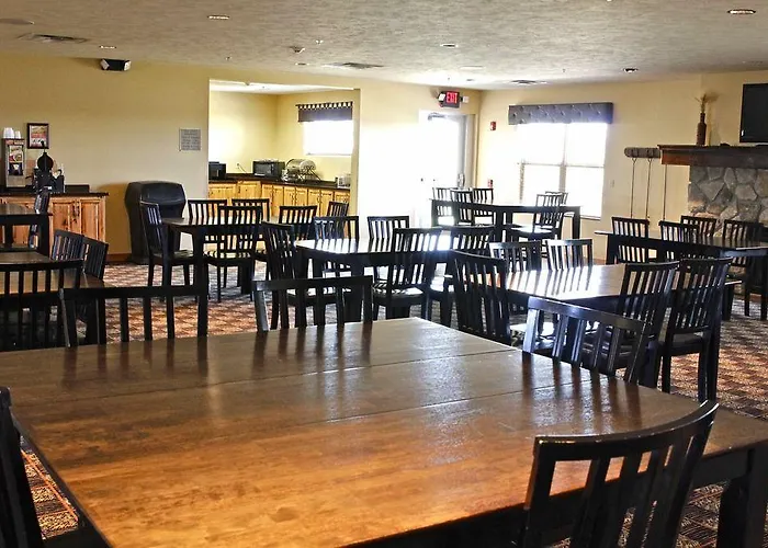 Americinn By Wyndham Medical Center Hotel Fargo